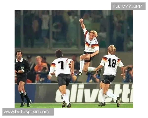 90年代足球巨星回顾:经典赛事与传奇球员再现辉煌岁月 90年代足球巨星回顾:经典赛事与传奇球员再现辉煌岁月